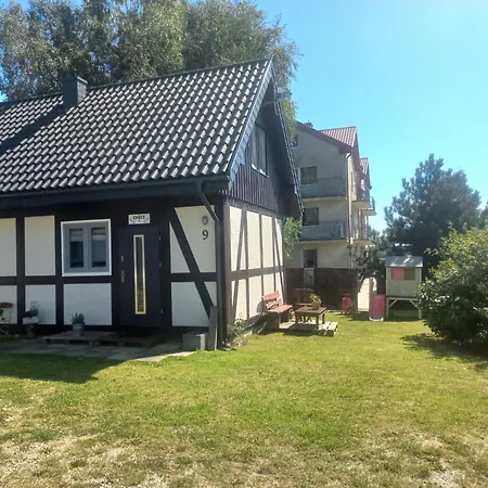 Zagroda Nadmorska Brzezina Lodge *